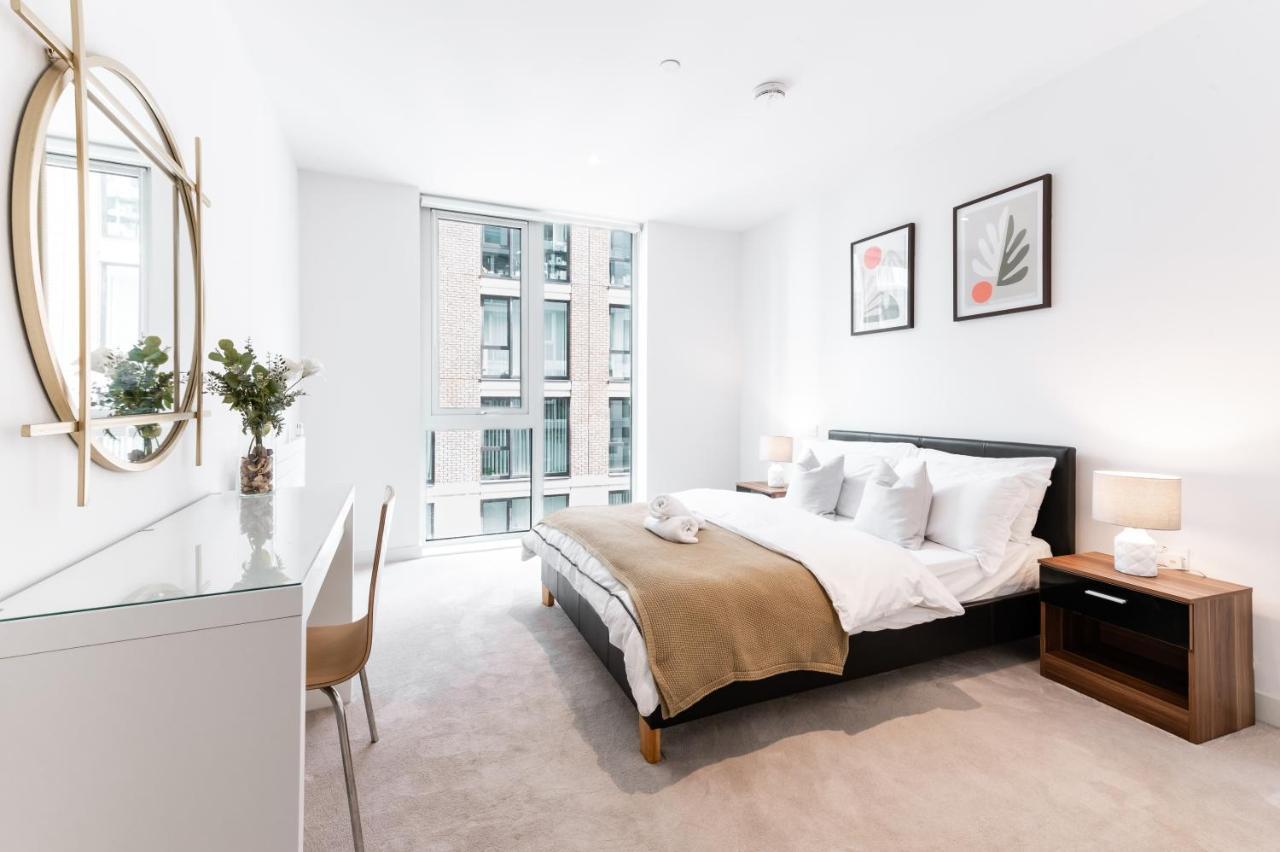 Khayat Homes - The Owelor - Two Bed London Exterior foto